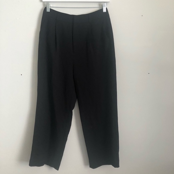 OAK + FORT Pants - OAK + FORT Black Cropped Slacks Size 8